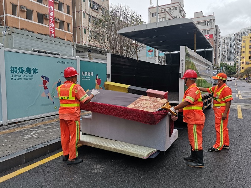 优化城市环境，提升居民生活质量—探索市政清运的新路径
